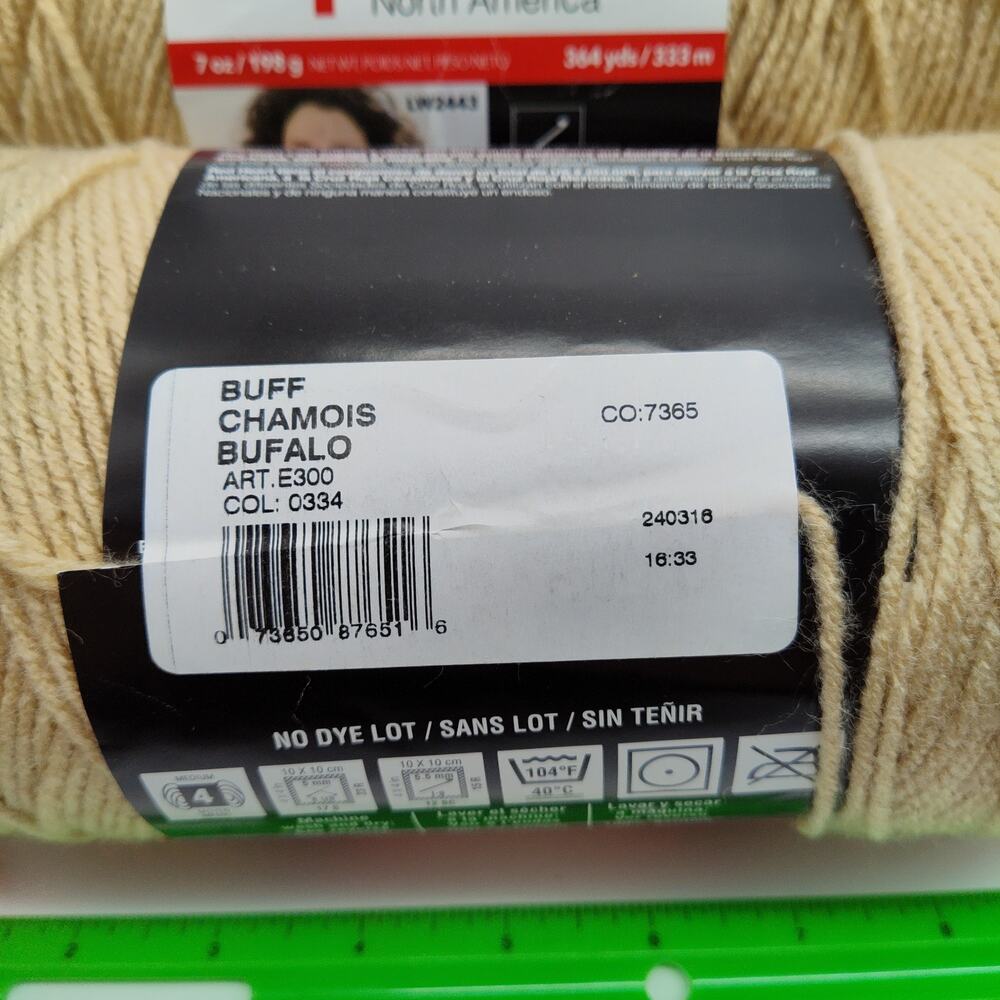 Lot Of 4.75 Red Heart Super Saver Yarn Buff Beige 334 - 8 Oz - Knit Crochet New - Picture 8 of 9
